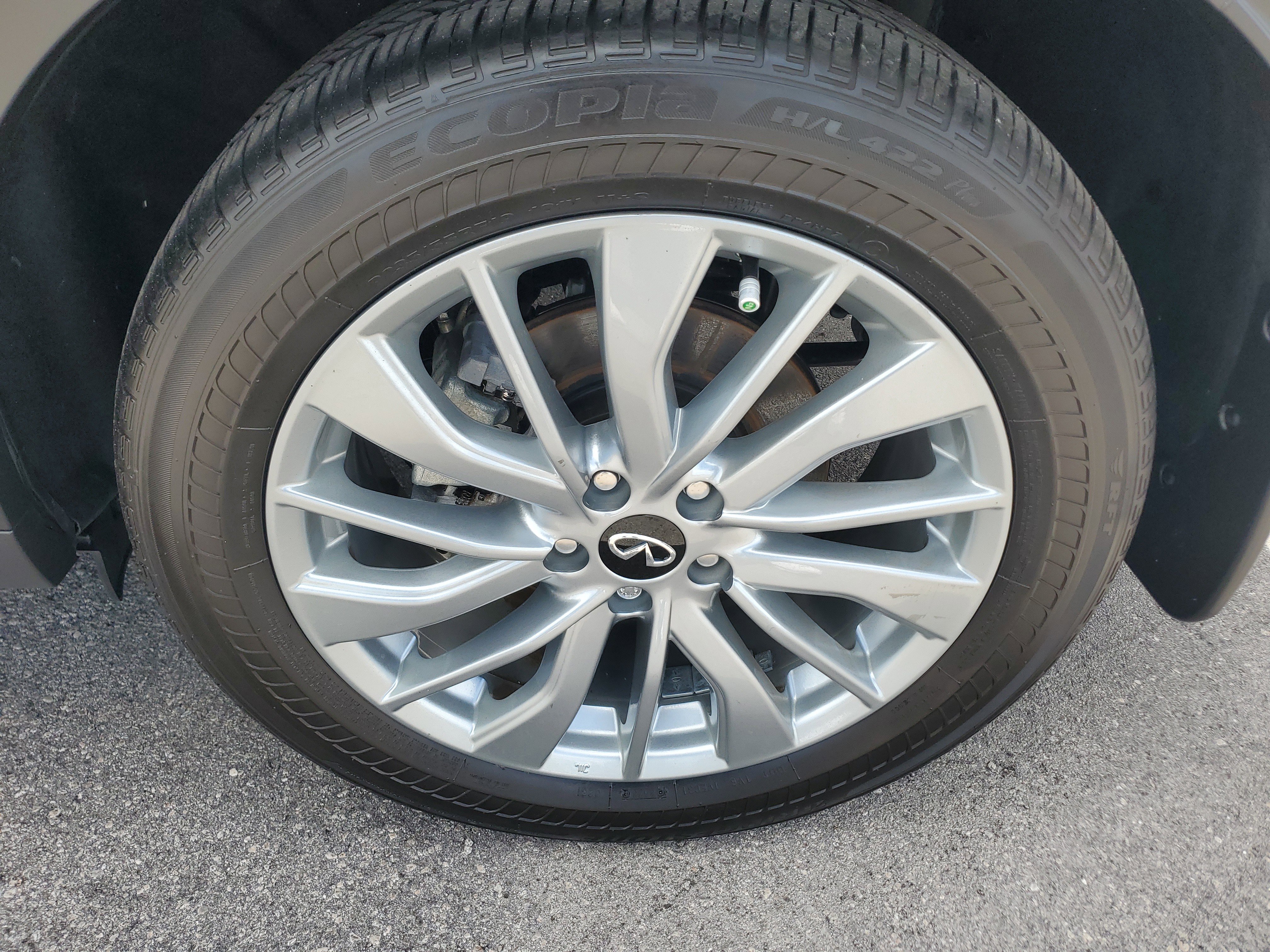 Used 2024 INFINITI QX50 Luxe image 30