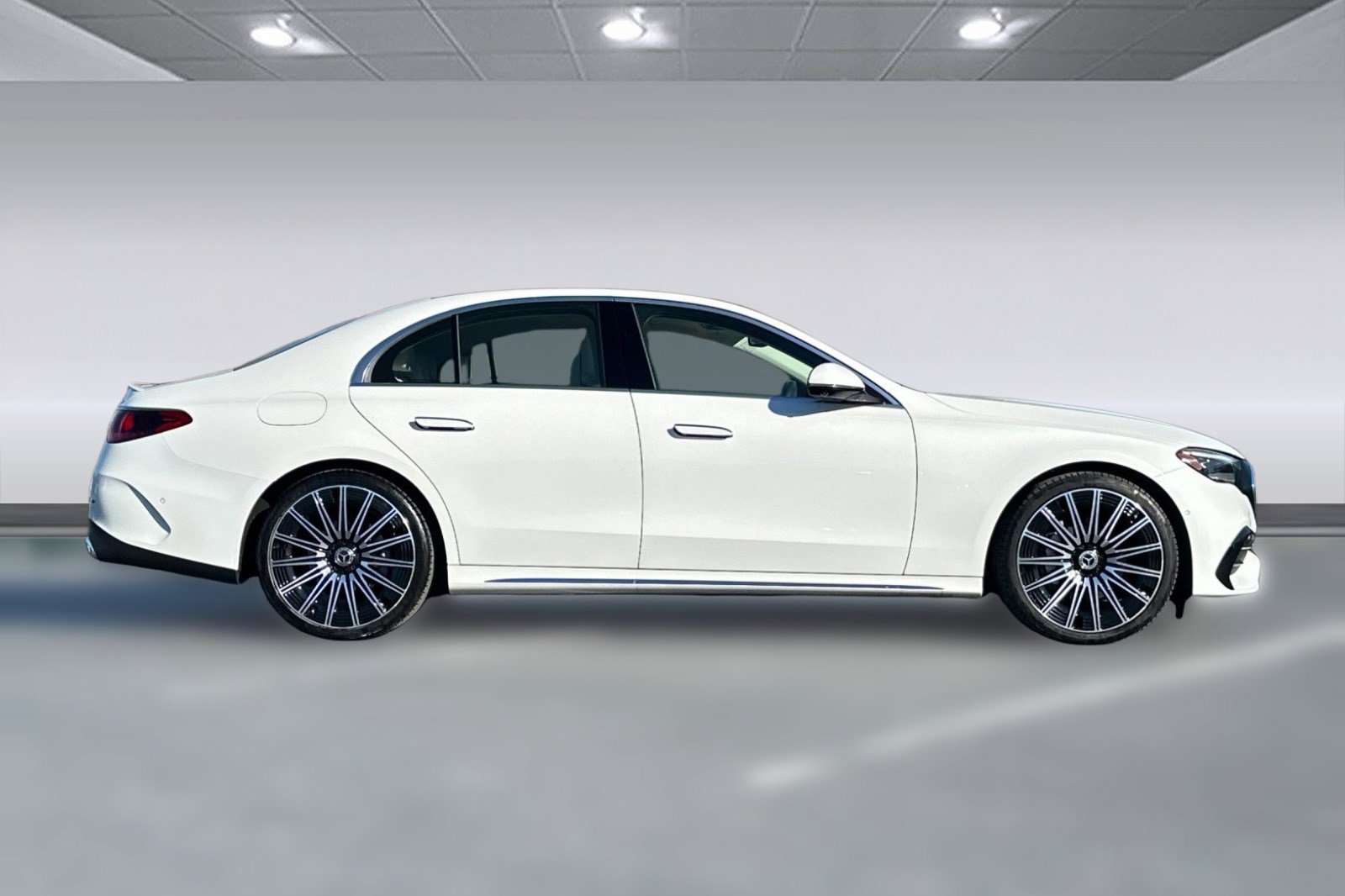 Certified 2025 Mercedes-Benz E 350 4MATIC Sedan image 8