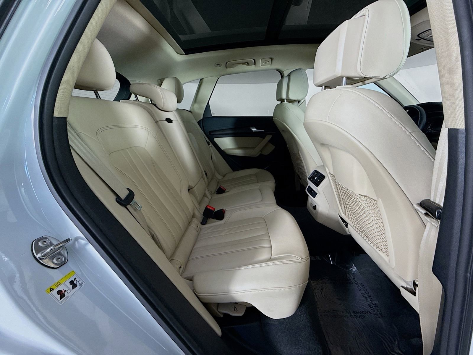 Used 2023 Audi Q5 2.0T Premium w/ Convenience Package image 27