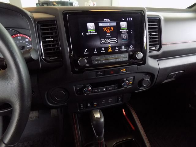 Used 2024 Nissan Frontier Pro-X w/ Pro Convenience Package image 17