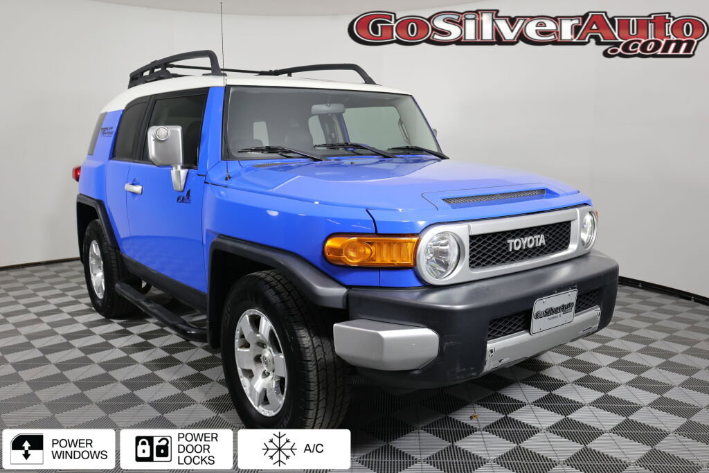 Used 2007 Toyota FJ Cruiser 2WD image 1