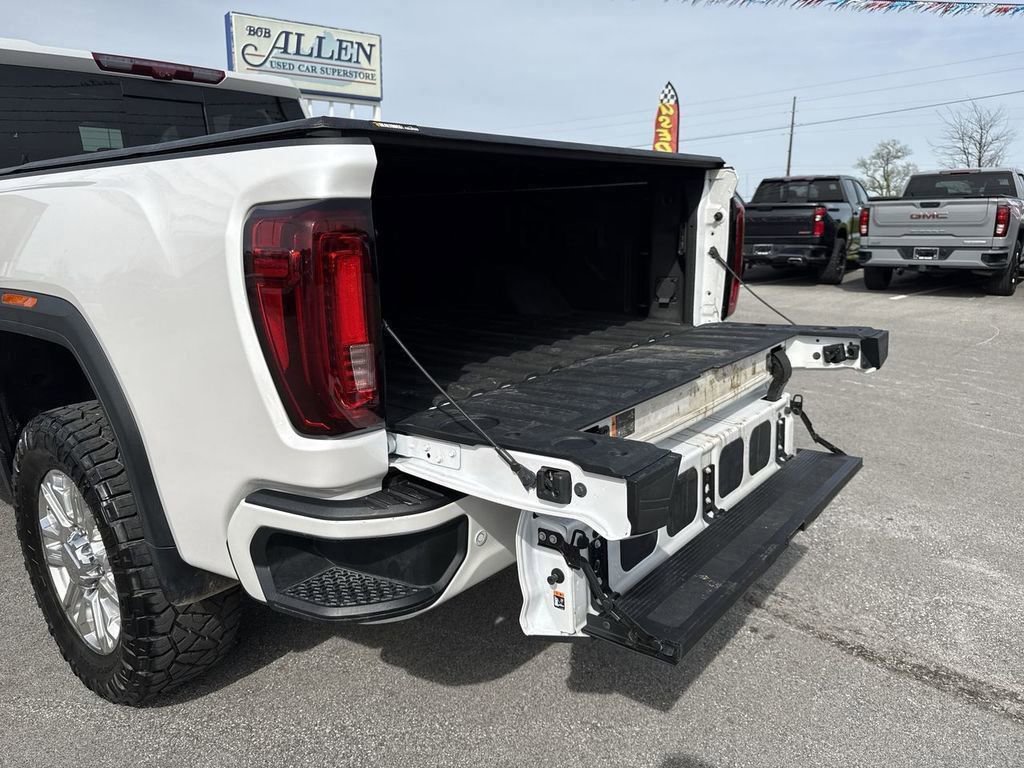 Used 2023 GMC Sierra 3500 Denali w/ Denali Ultimate Package AWD/4WD image 34