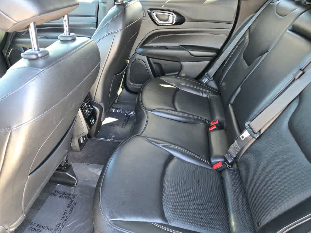 Used 2022 Jeep Compass High Altitude AWD/4WD image 13