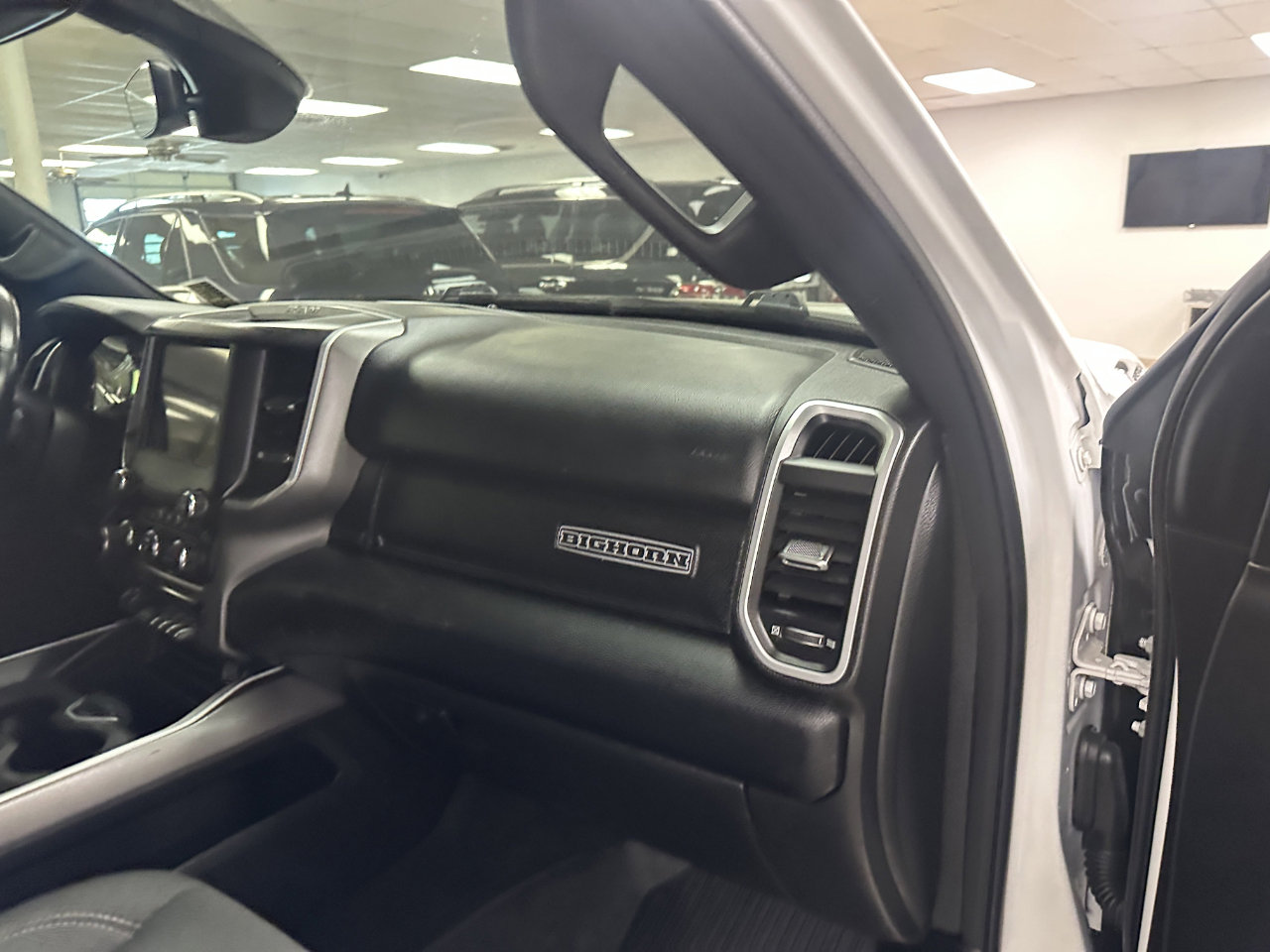 Used 2021 RAM 1500 Big Horn image 90