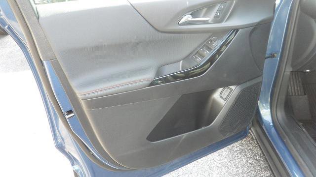 New 2026 Chevrolet Equinox RS w/ LPO, Floor Liner Package image 12