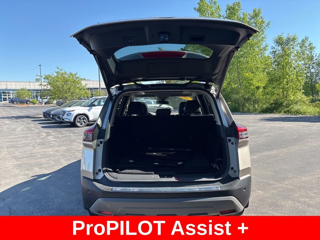 Used 2021 Nissan Rogue SL w/ Premium Package AWD/4WD image 14