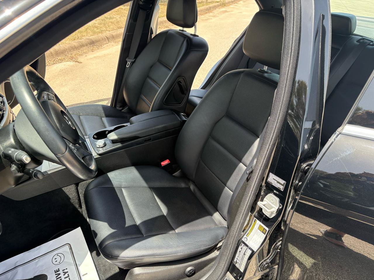 Used 2014 Mercedes-Benz C 250 Sedan image 30