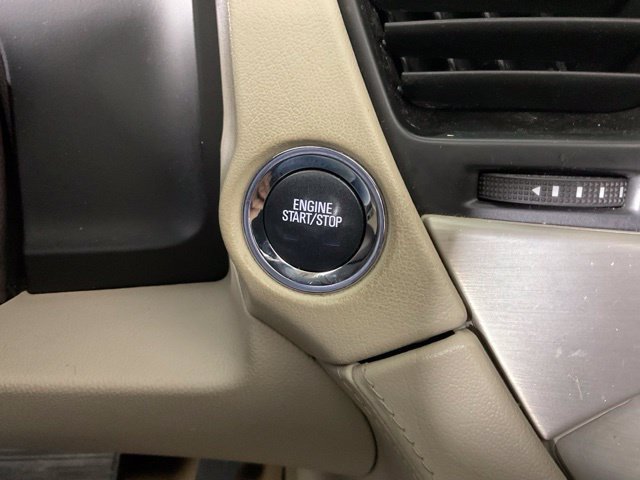 Used 2018 GMC Yukon Denali w/ Denali Ultimate Package AWD/4WD image 20