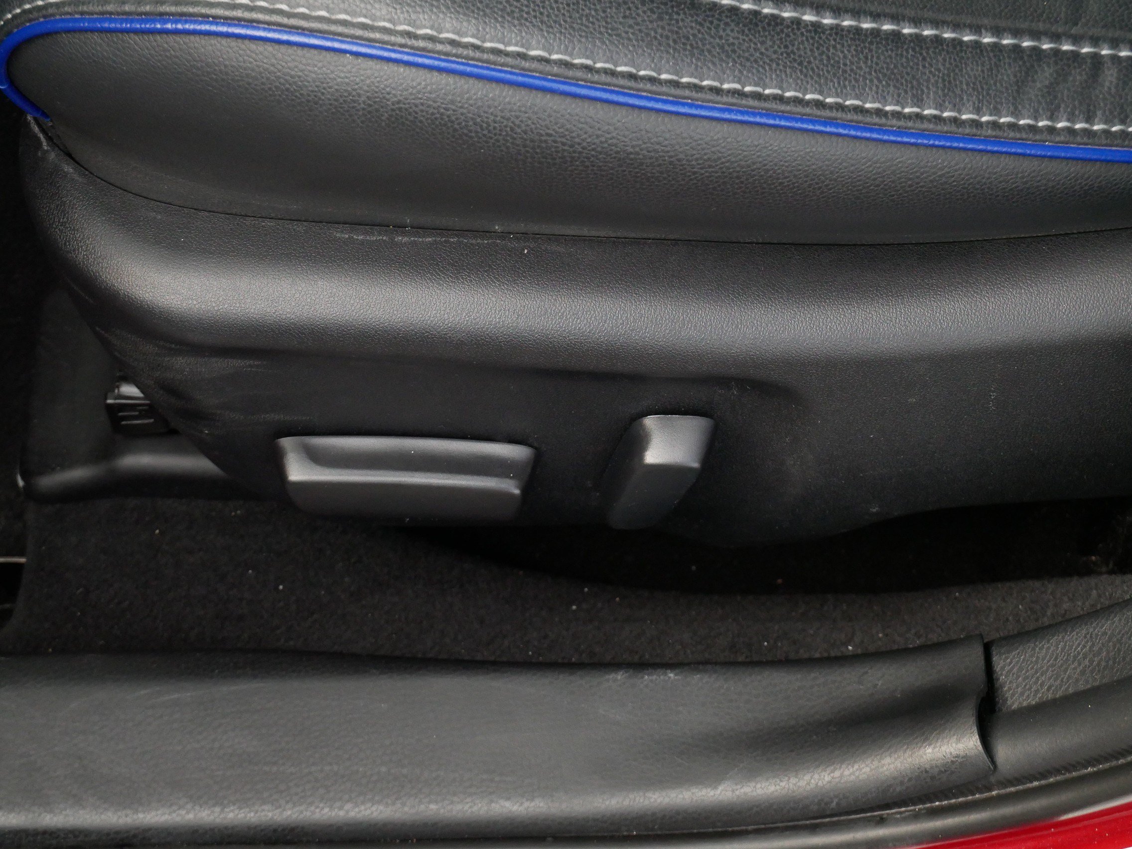 Certified 2019 Toyota Corolla XSE FWD image 20