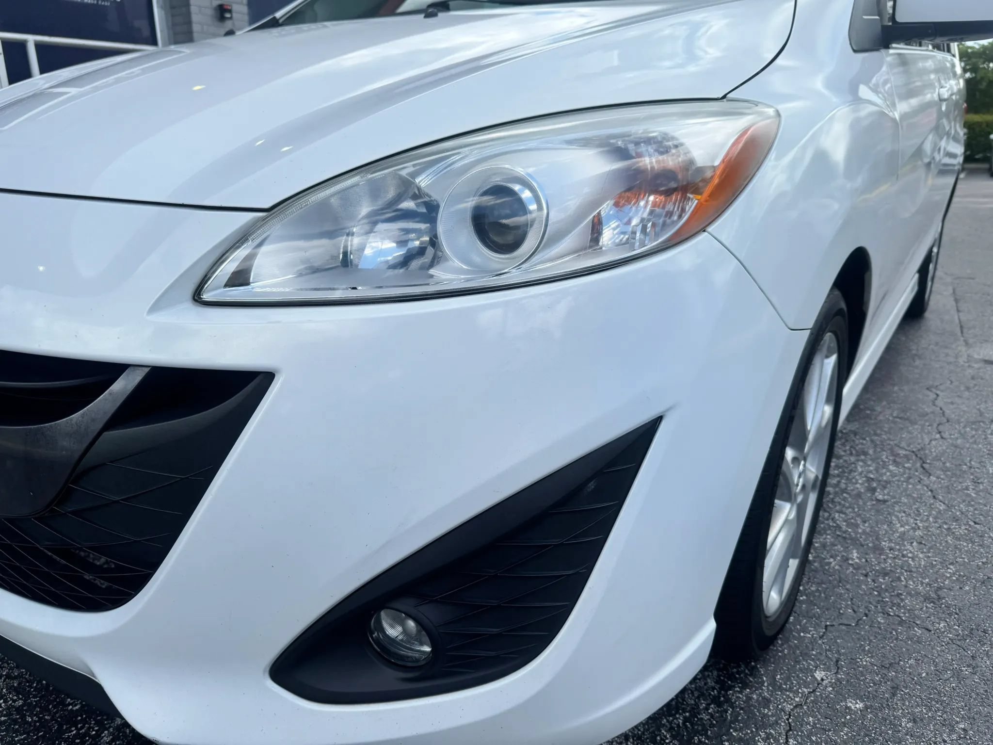 Used 2012 MAZDA MAZDA5 Grand Touring FWD image 11