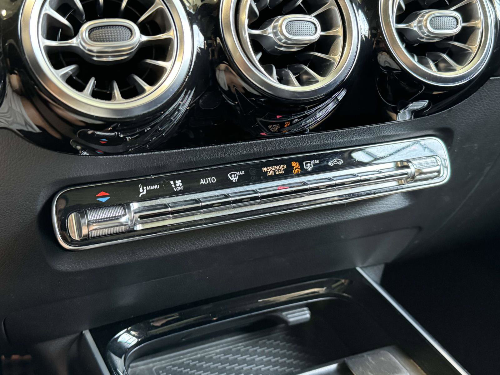 Certified 2021 Mercedes-Benz GLA 250 4MATIC image 14