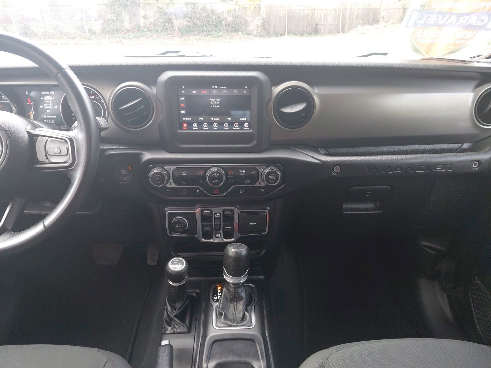 Used 2019 Jeep Wrangler Unlimited Sport S image 3