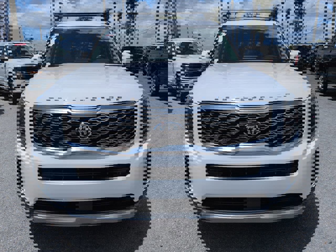 Used 2021 Kia Telluride S FWD image 3