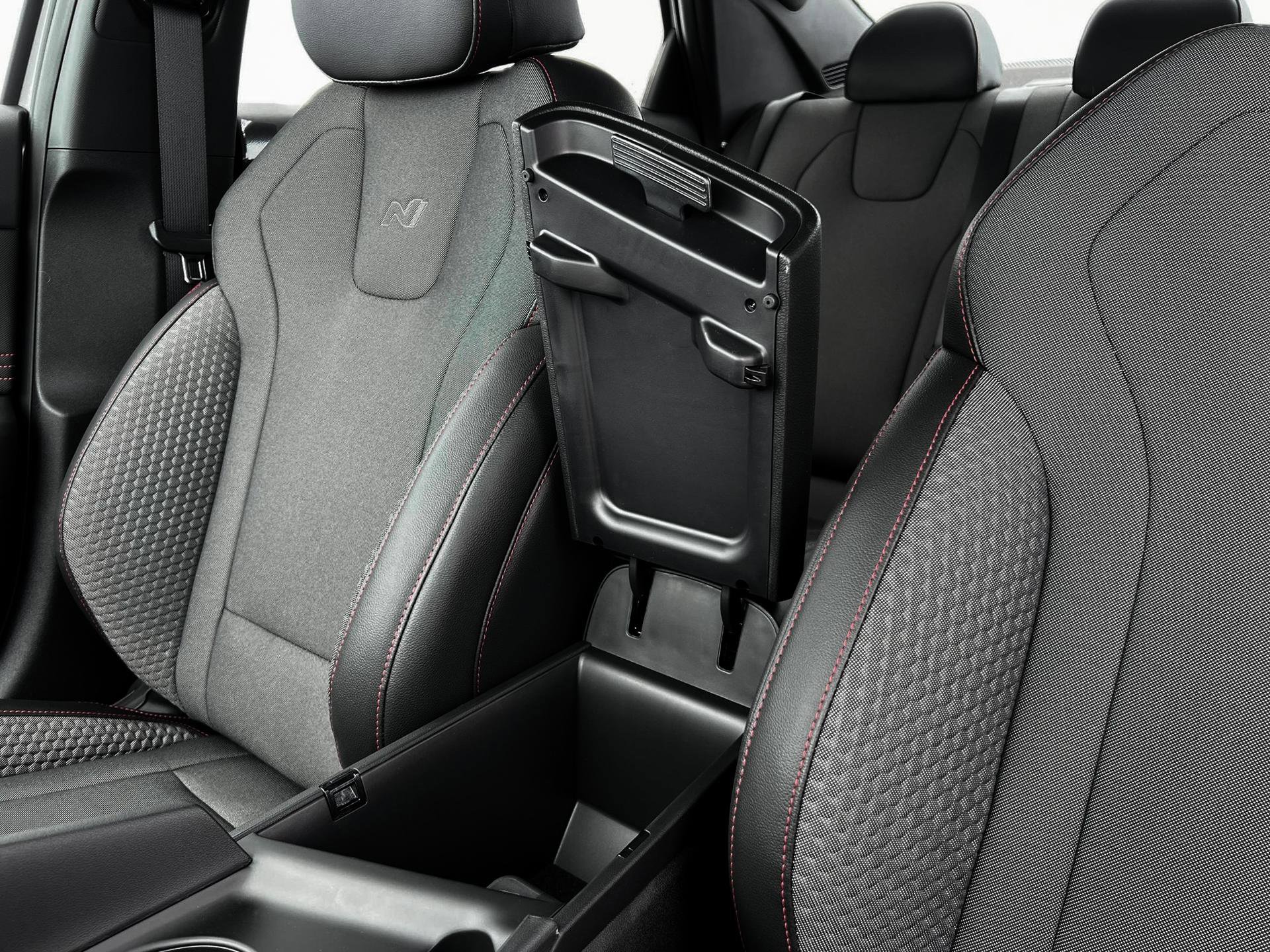 New 2025 Hyundai Elantra N Line image 18