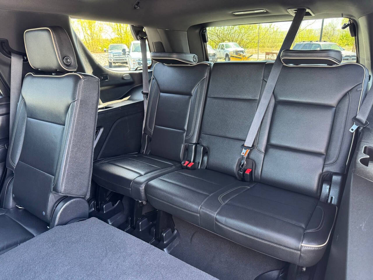 Used 2021 GMC Yukon SLT AWD/4WD image 34