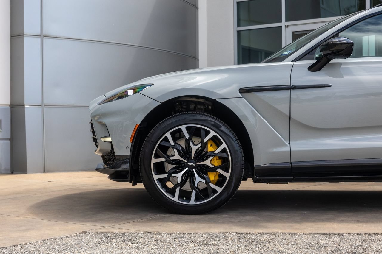 Used 2023 Aston Martin DBX 707 AWD/4WD image 20