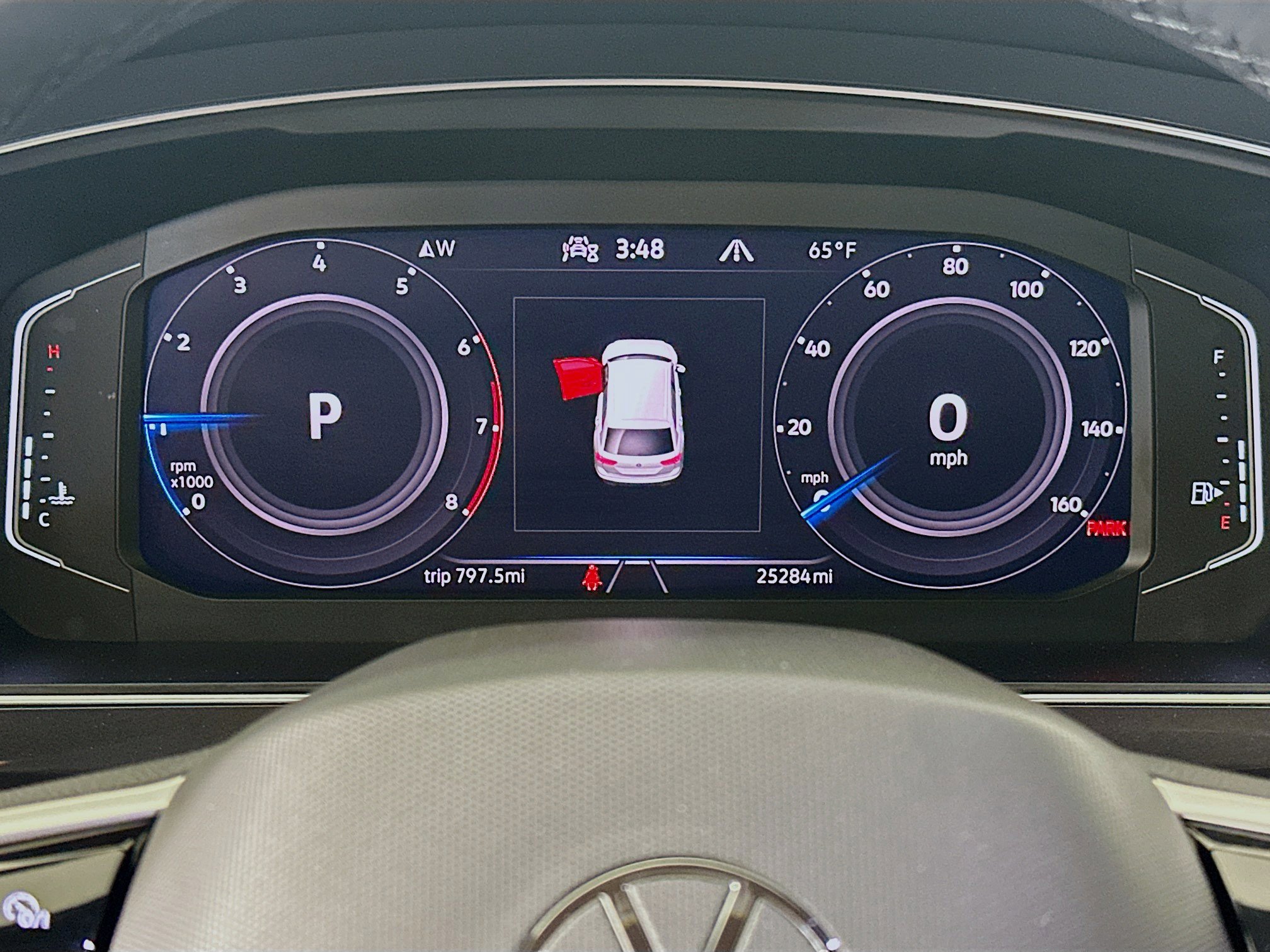 Used 2022 Volkswagen Tiguan SEL R-Line AWD/4WD image 19
