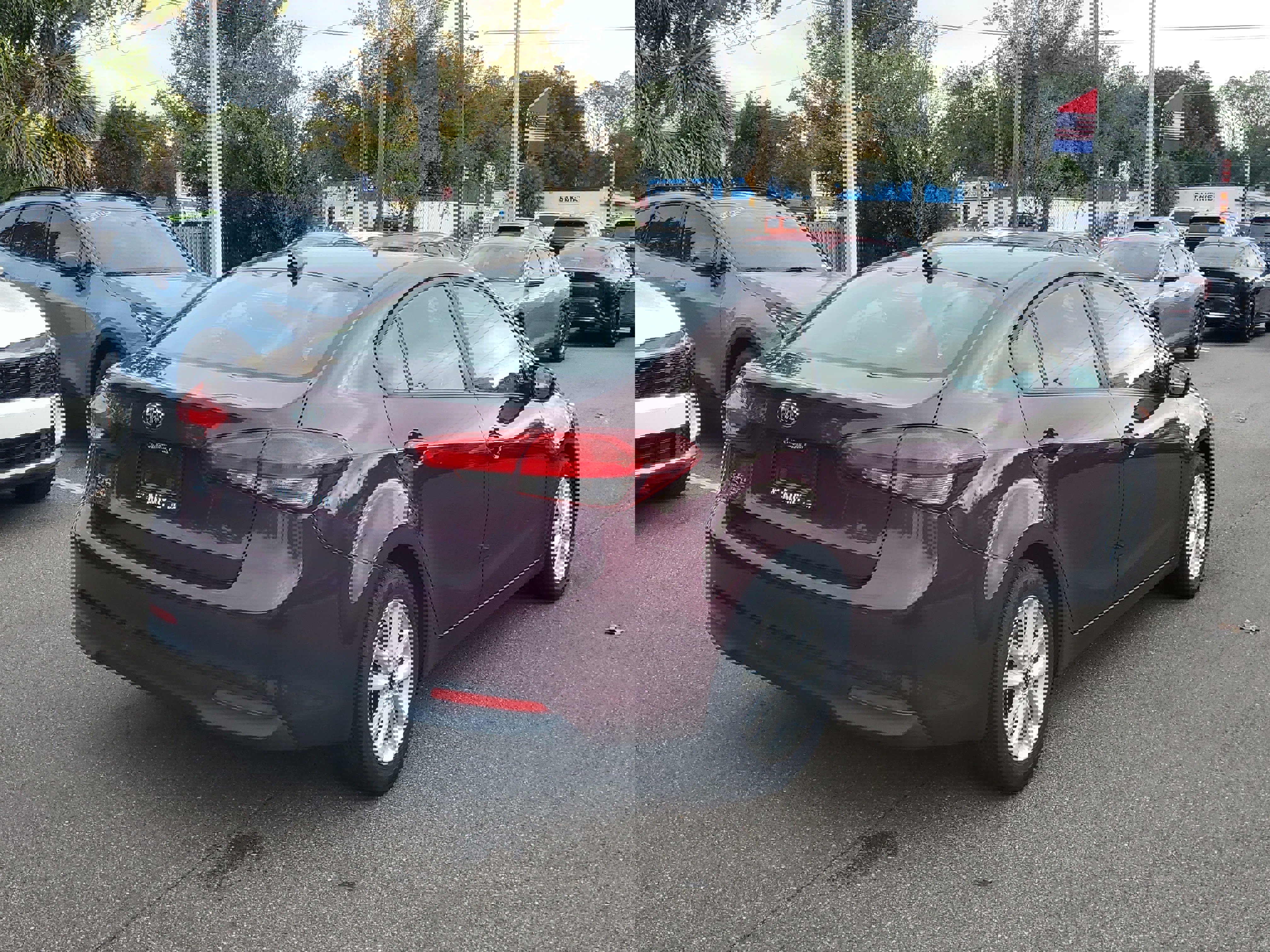 Used 2017 Kia Forte LX w/ LX Popular Package image 6