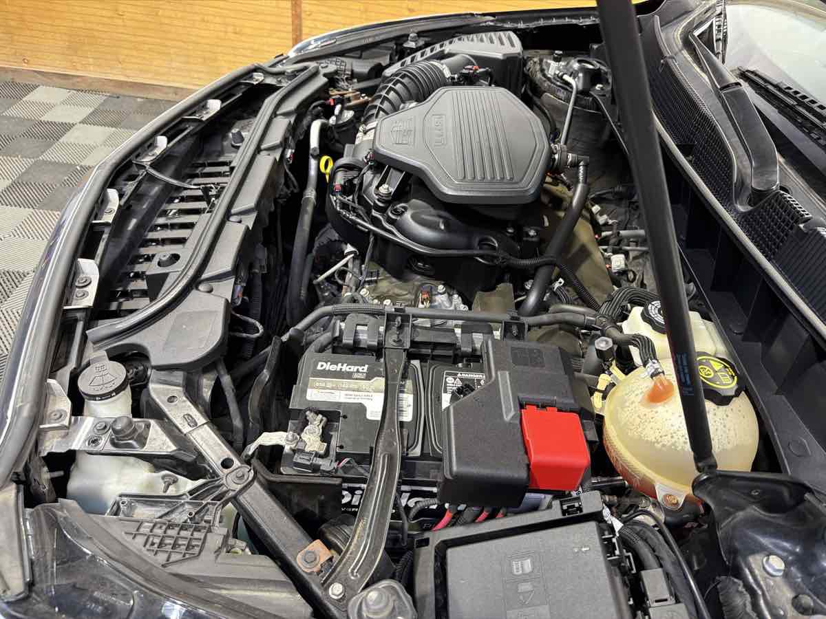 Used 2018 Cadillac XT5 Platinum image 31