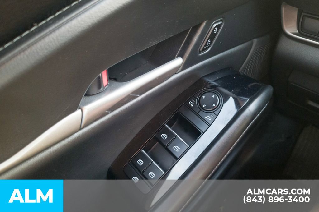 Used 2024 MAZDA CX-30 AWD 2.5 S w/ Select Sport Pkg image 17