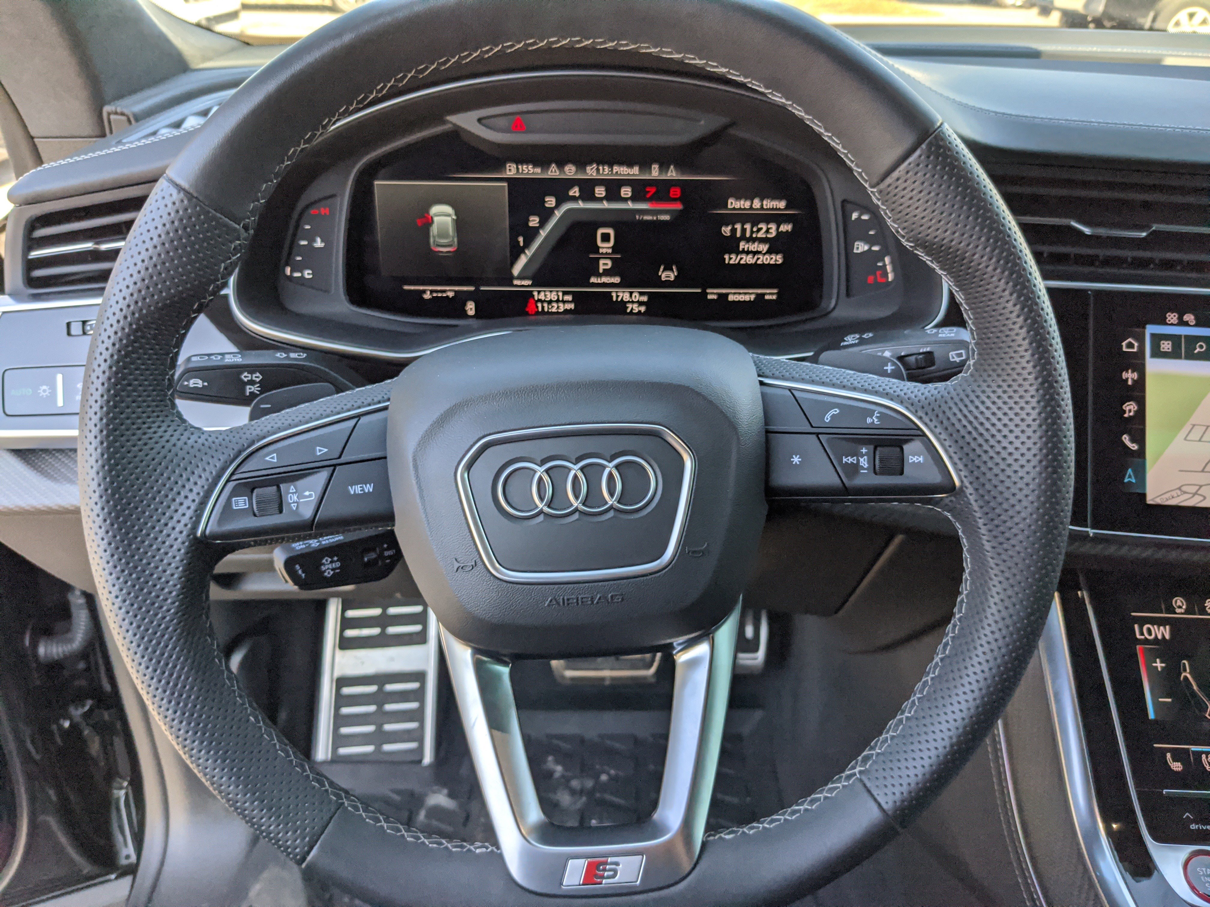 Used 2024 Audi SQ8 Prestige image 31