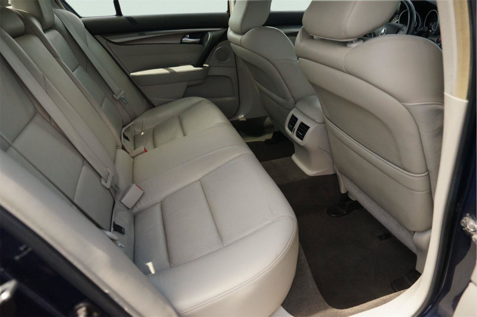 Used 2013 Acura TL w/ Technology Package FWD image 16