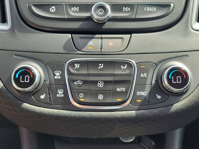 Certified 2025 Chevrolet Malibu LT FWD image 29