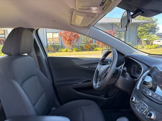 Used 2023 Chevrolet Malibu LT FWD image 11