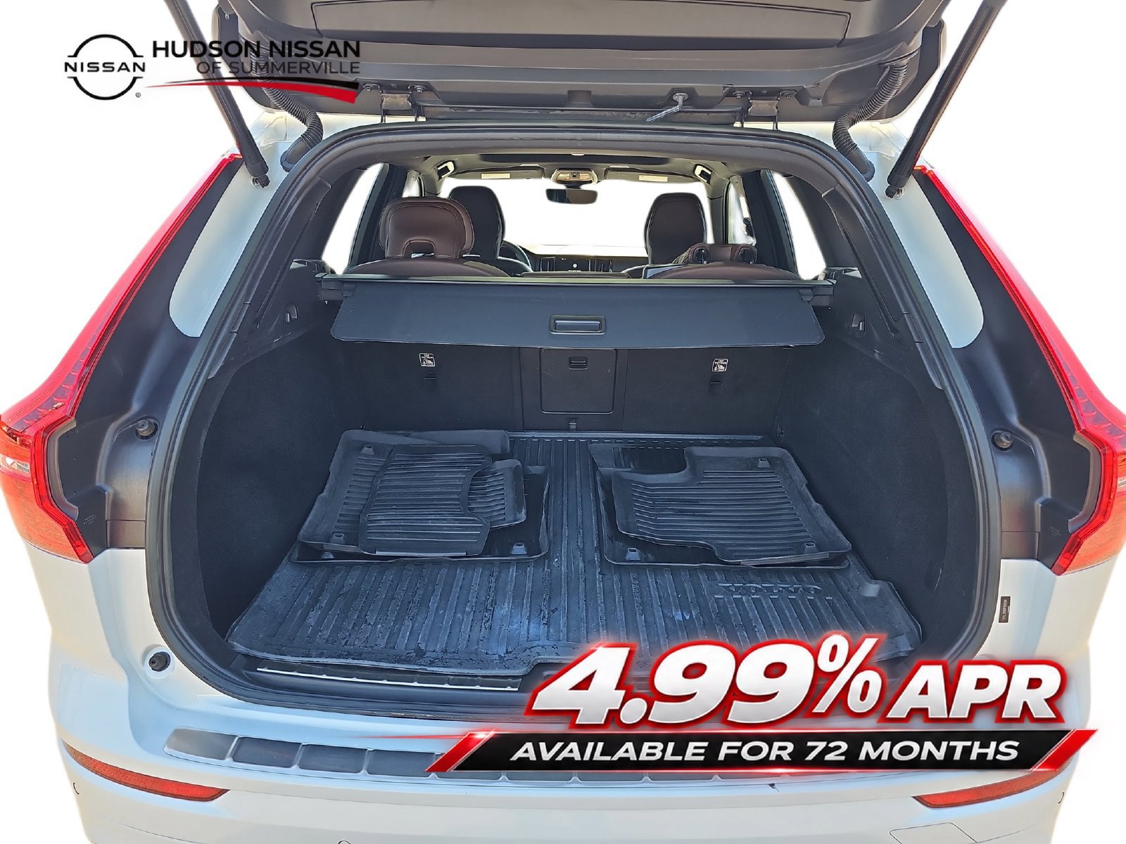 Used 2023 Volvo XC60 B5 Plus w/ Climate Package AWD/4WD image 30