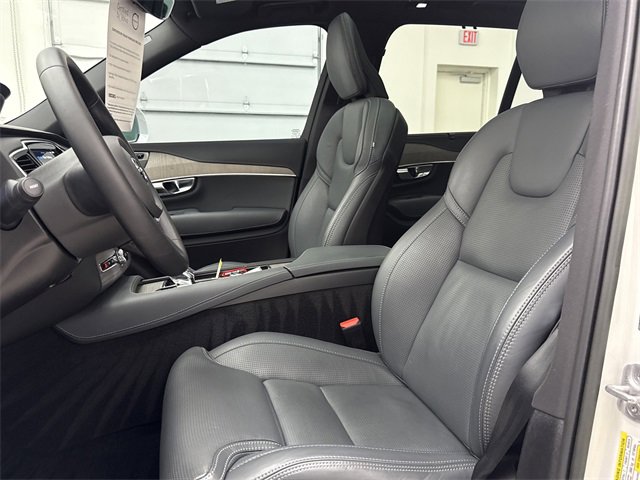 Certified 2023 Volvo XC90 B6 Ultimate w/ Protection Package Premier image 14
