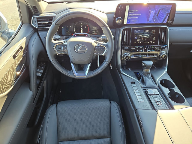 New 2026 Lexus LX 600 4WD w/ Luxury Package image 7