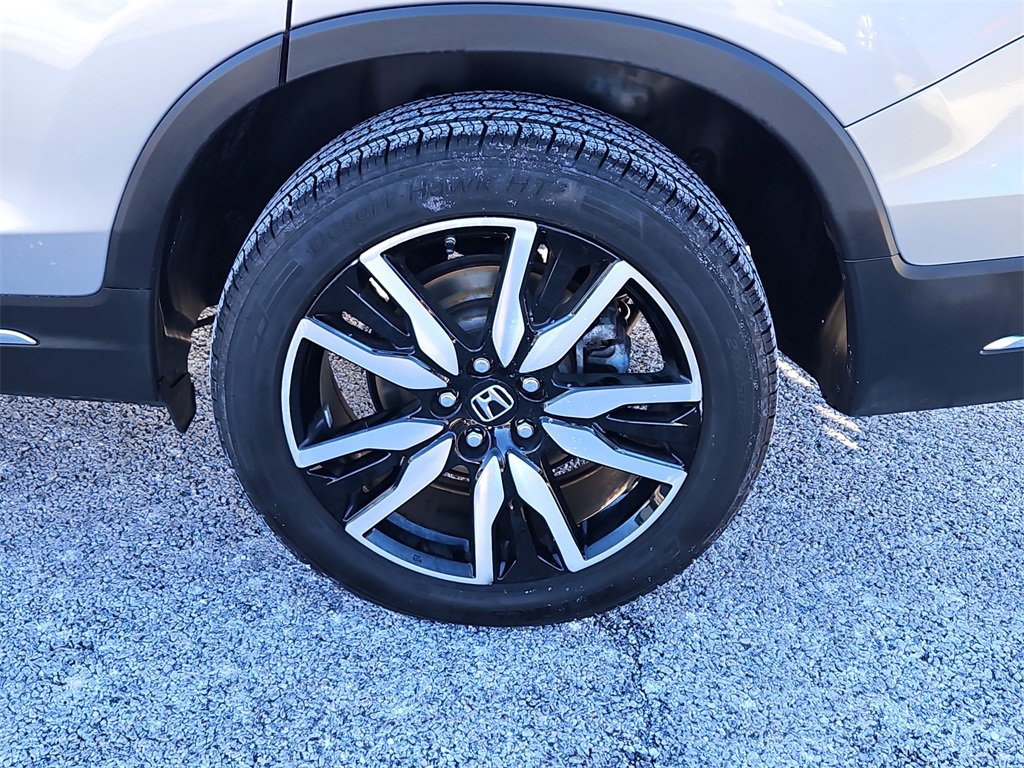 Certified 2022 Honda Pilot Touring image 8