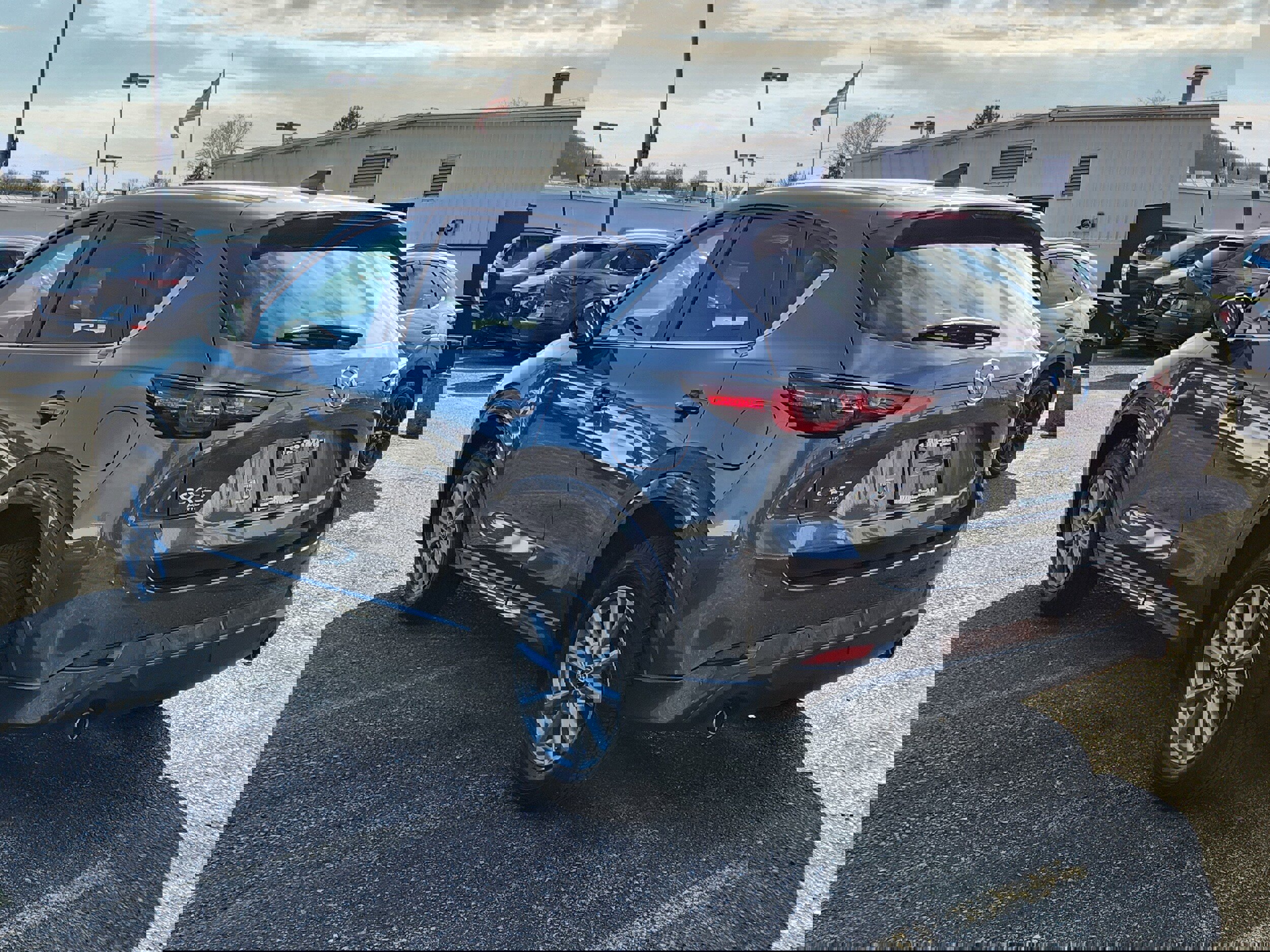 Used 2025 MAZDA CX-5 AWD 2.5 S w/ Preferred Package image 3