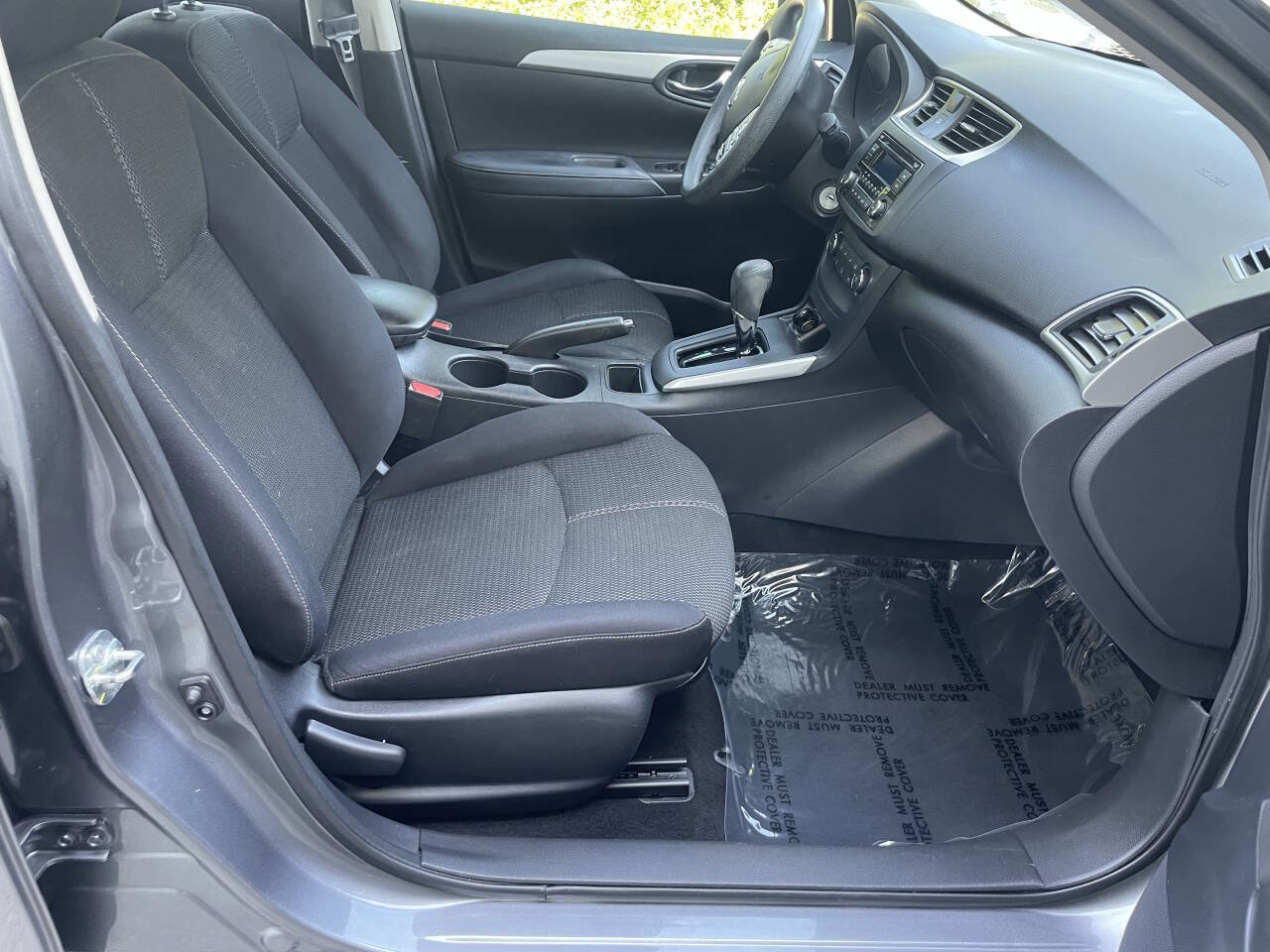 Used 2017 Nissan Sentra S image 10
