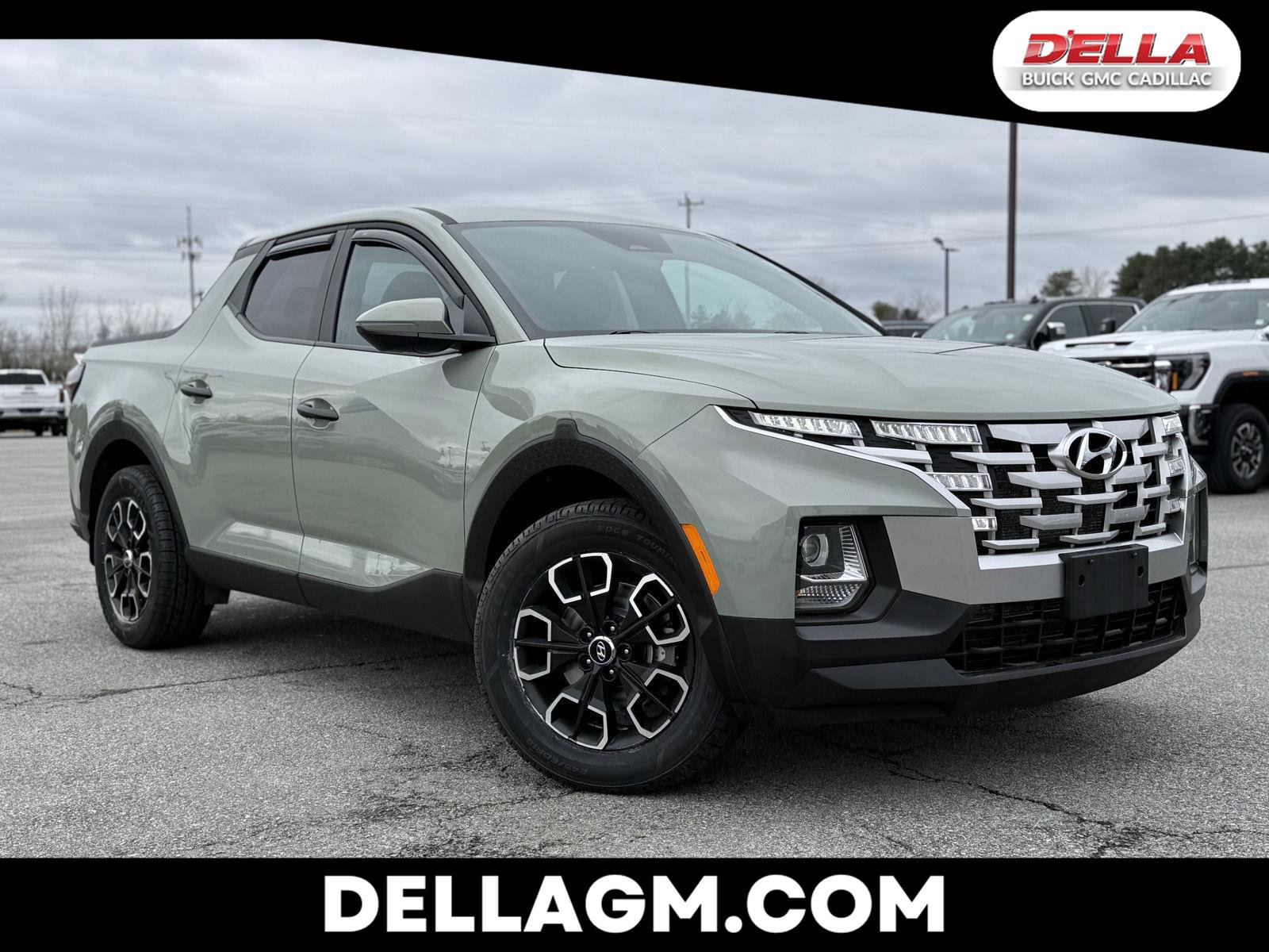 Used 2022 Hyundai Santa Cruz SEL image 1