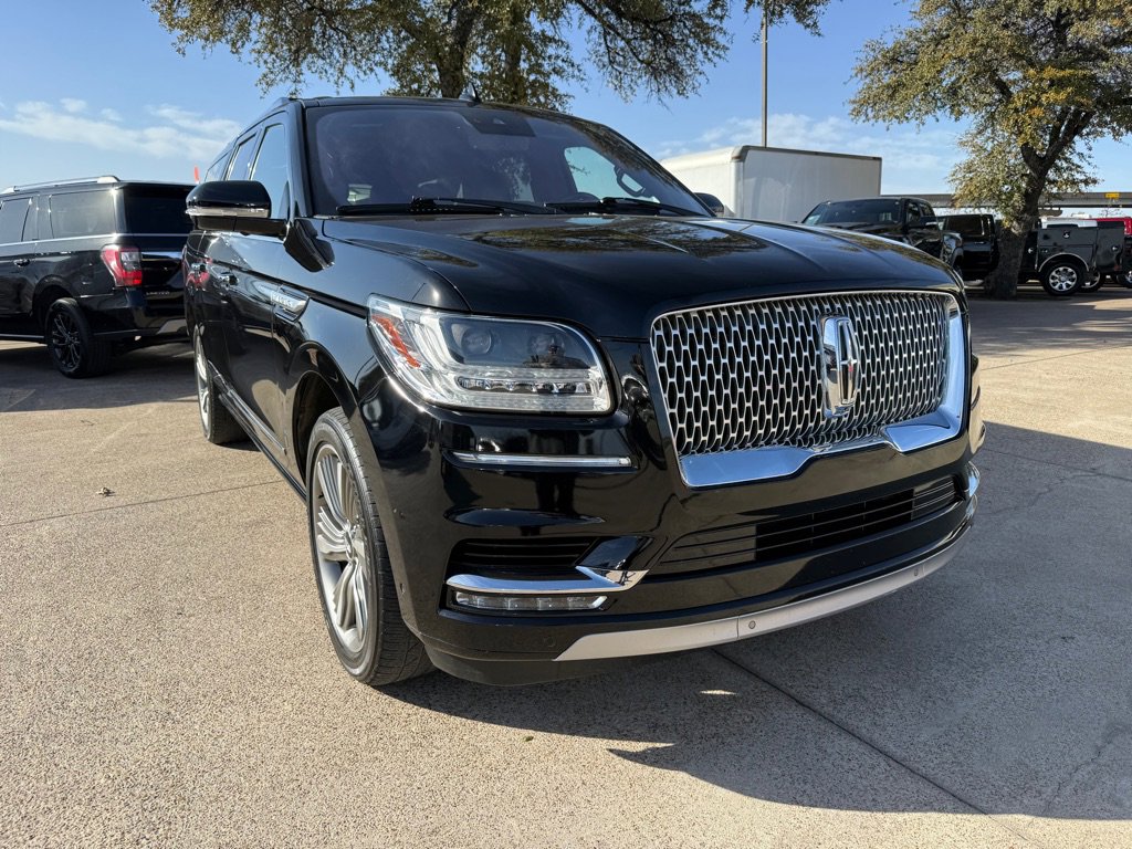 Used 2018 Lincoln Navigator L Reserve w/ Technology Package image 1