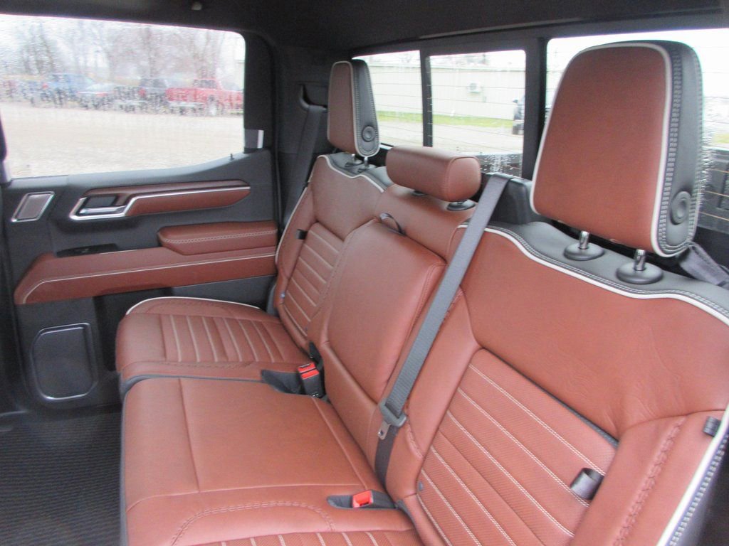 New 2026 GMC Sierra 1500 Denali Ultimate image 15