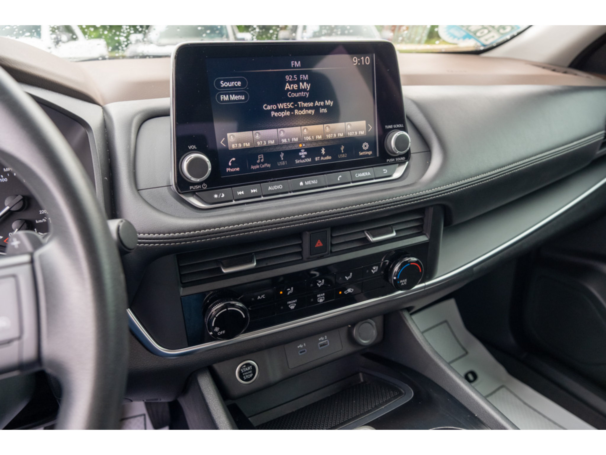 Used 2023 Nissan Rogue S FWD image 22