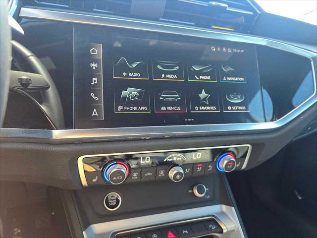 Used 2023 Audi Q3 2.0T Premium Plus w/ Premium Plus Package image 29