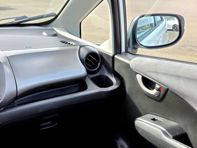 Used 2010 Honda Fit image 23