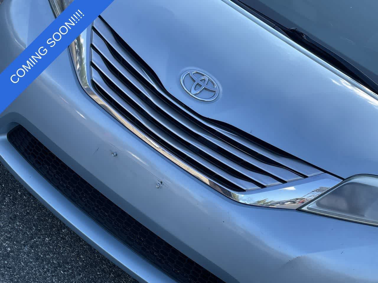 Used 2015 Toyota Sienna Limited Premium FWD image 37