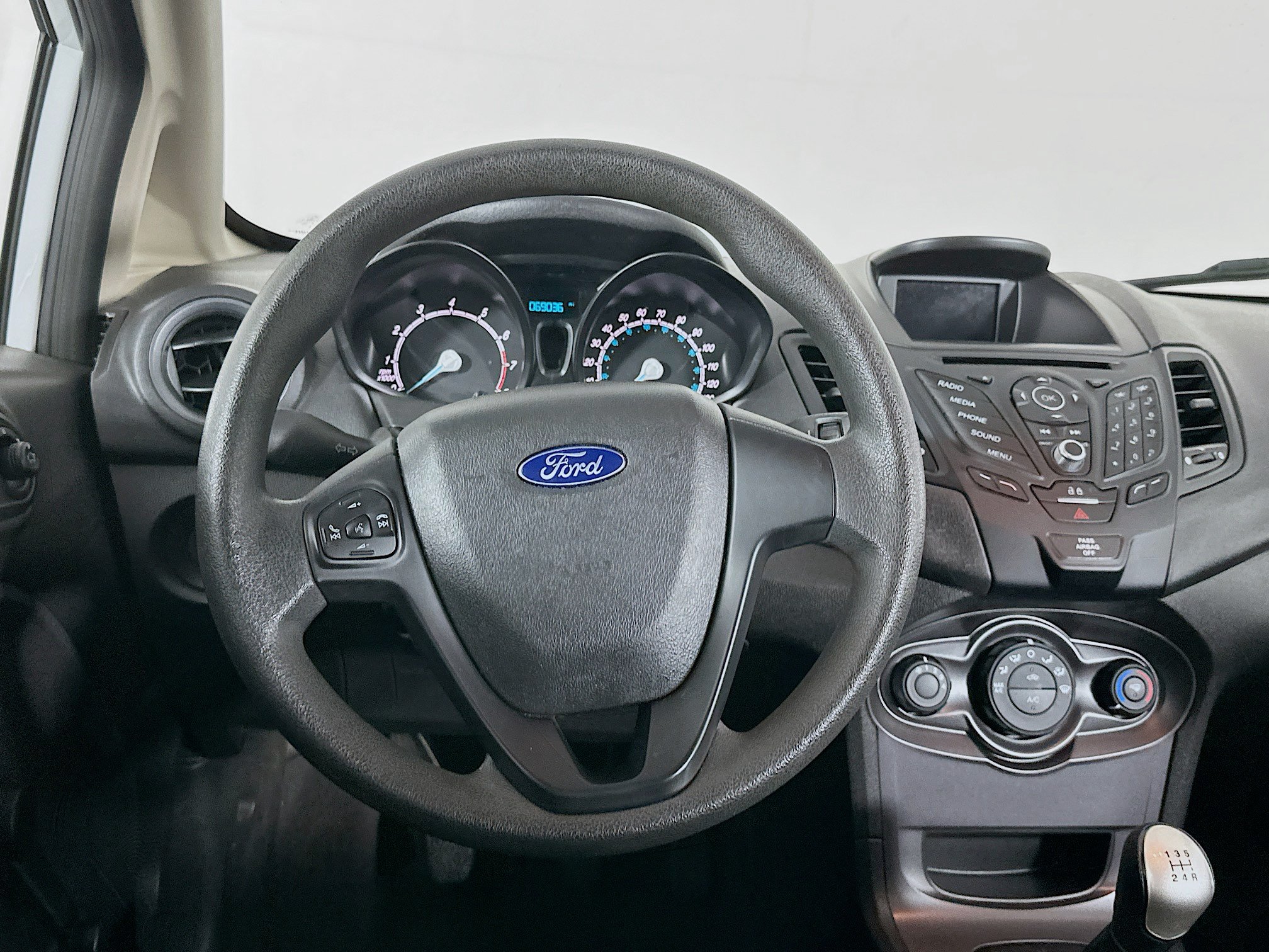 Used 2018 Ford Fiesta S FWD image 17