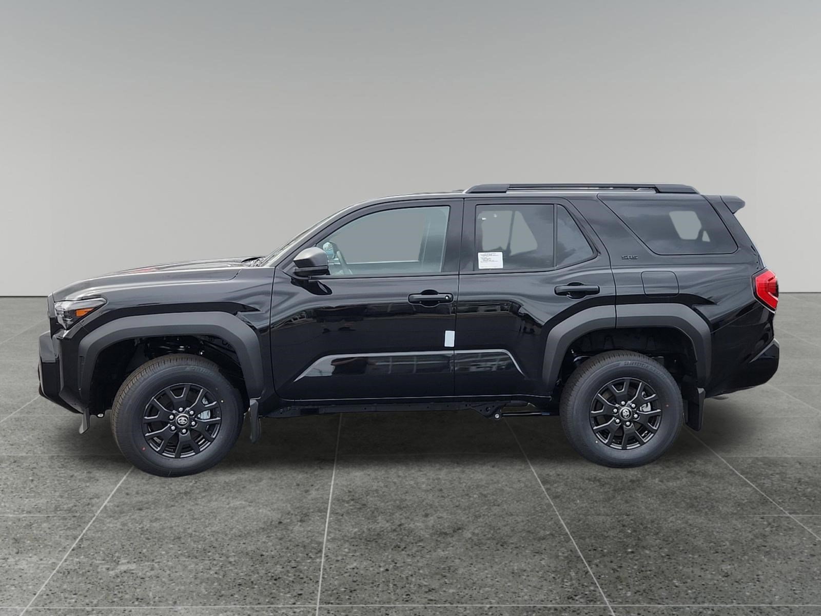 Used 2026 Toyota 4Runner SR5 AWD/4WD image 4