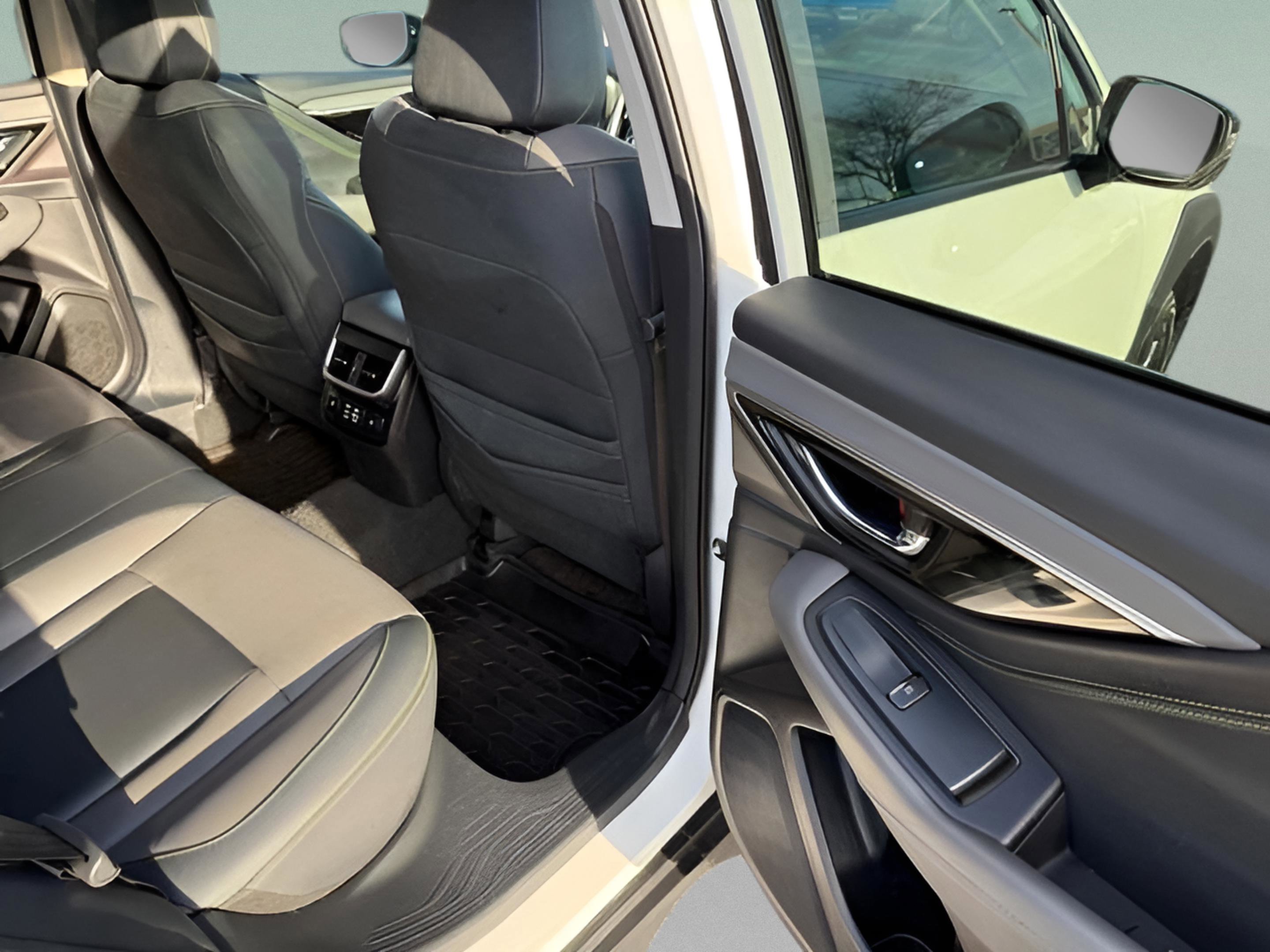 Used 2023 Subaru Outback Onyx Edition XT w/ Popular Package #2 image 10