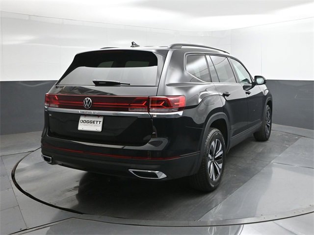 New 2026 Volkswagen Atlas SE image 11