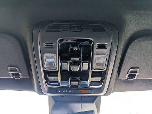 New 2026 Cadillac Escalade ESV Sport w/ Touring Package AWD/4WD image 26