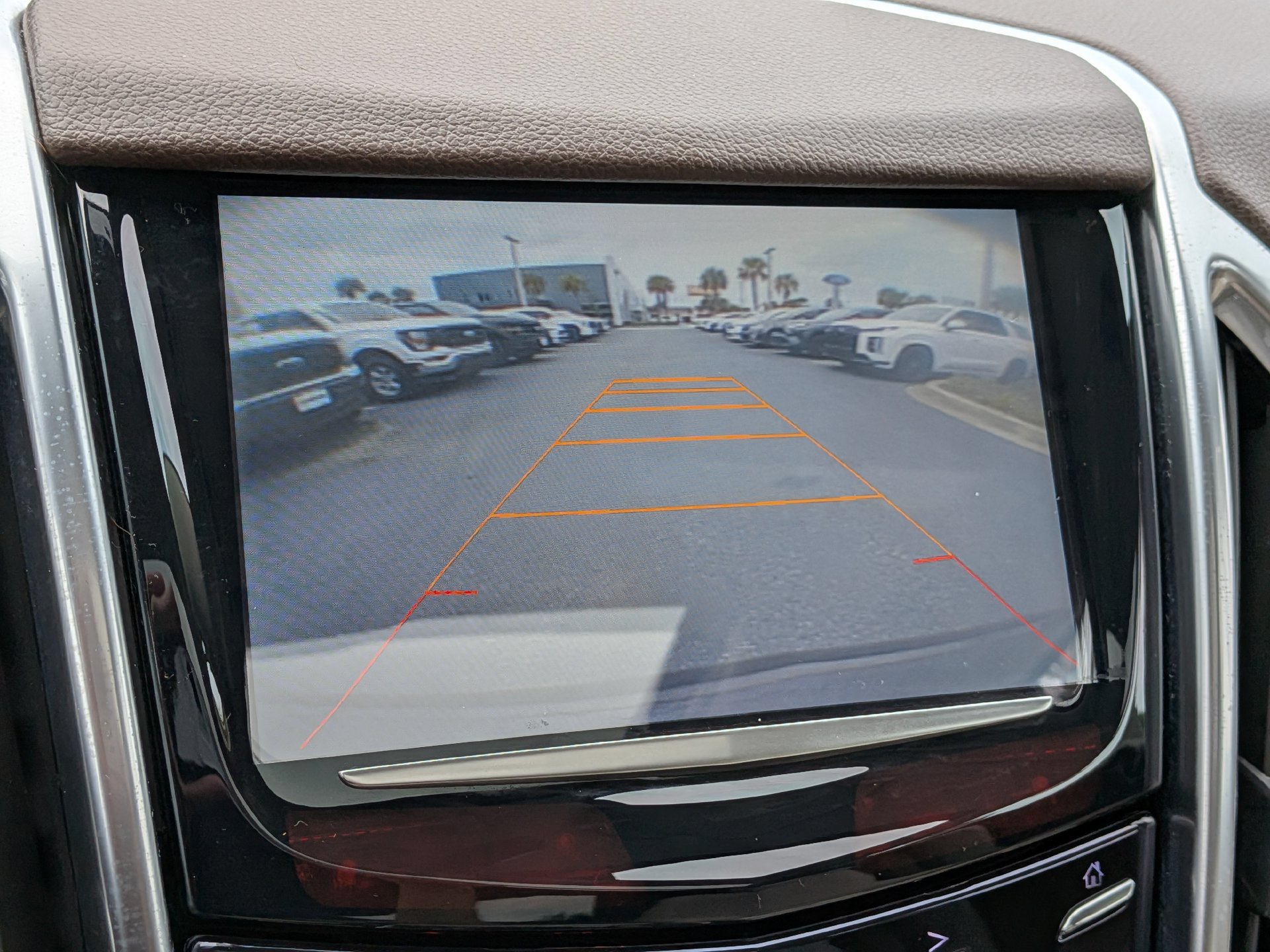 Used 2015 Cadillac SRX Performance w/ Driver Awareness Package FWD image 25