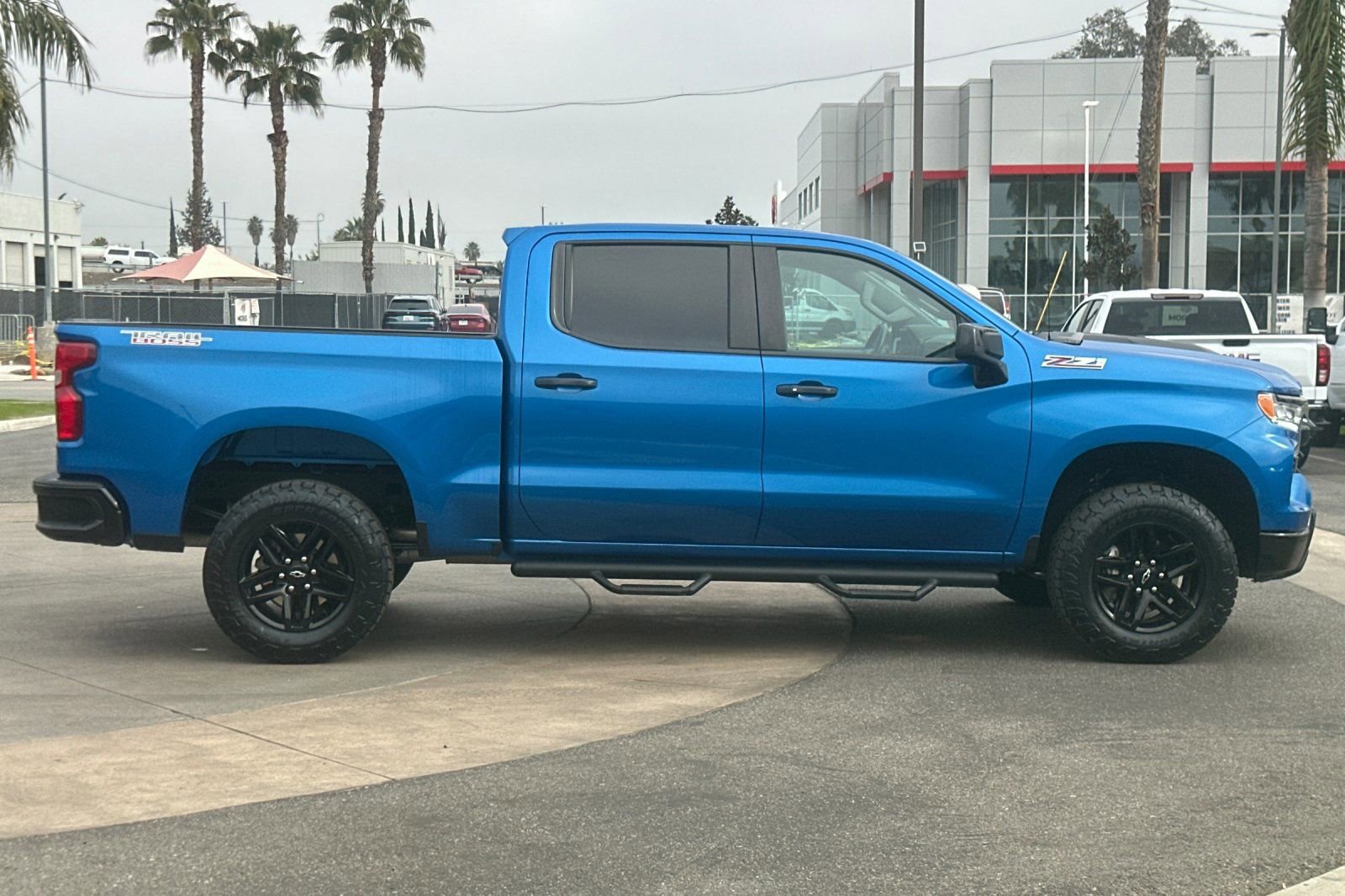 Certified 2023 Chevrolet Silverado 1500 LT Trail Boss image 3