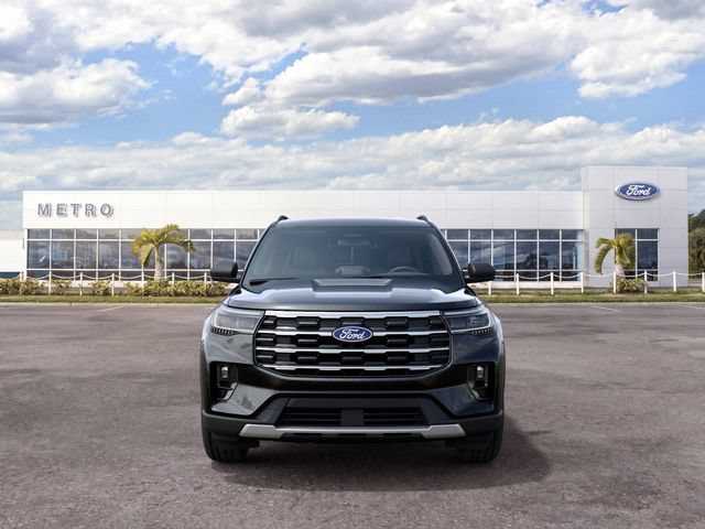 New 2027 Ford Explorer Active w/ Active Comfort Package RWD image 3