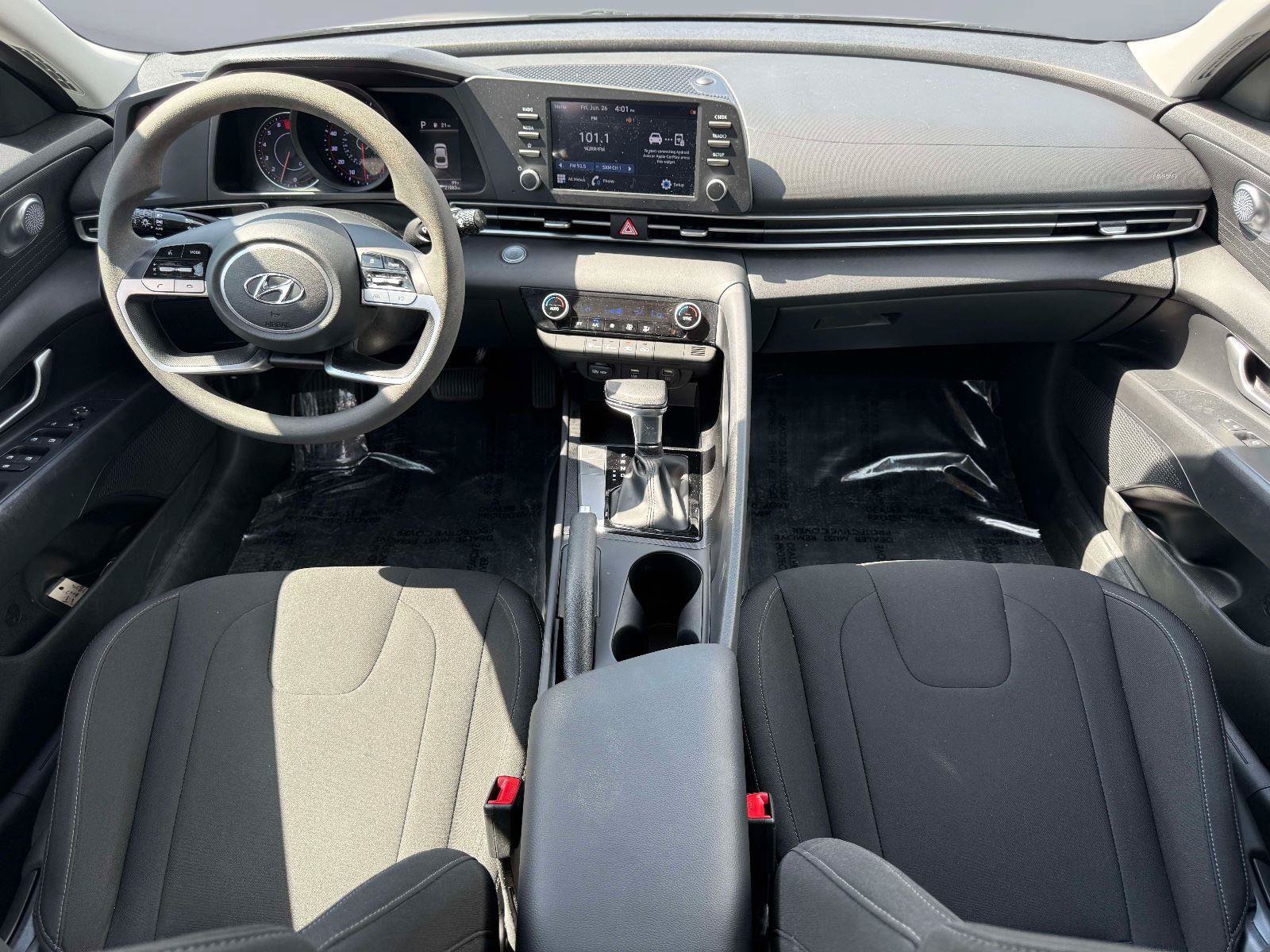 Used 2021 Hyundai Elantra SEL FWD image 15
